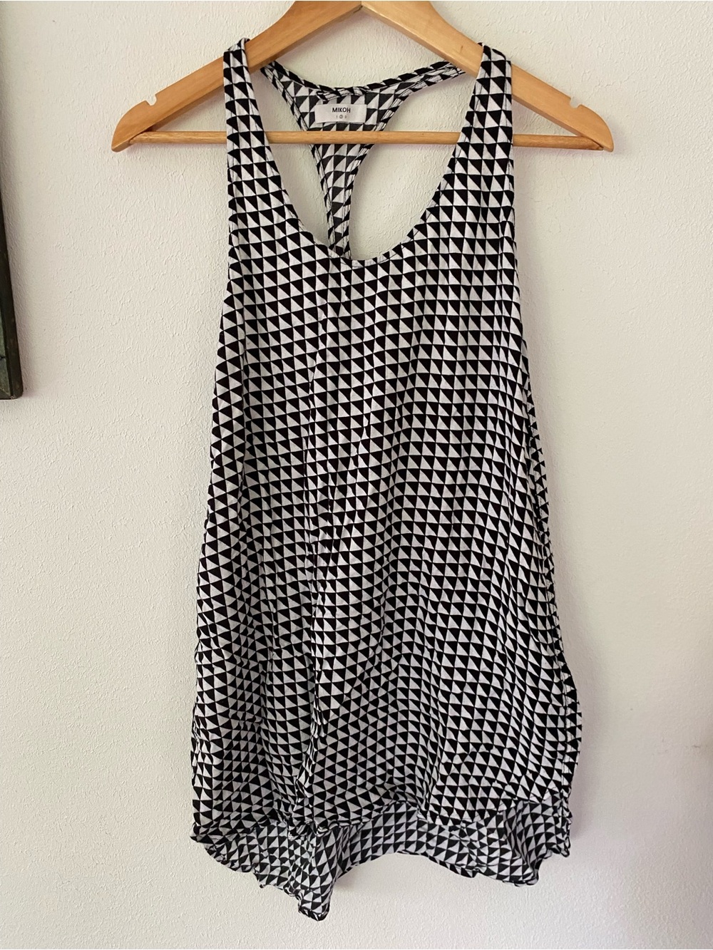 Mikoh Hawaii Black & White Geometric Sleeveless Women’s Dress